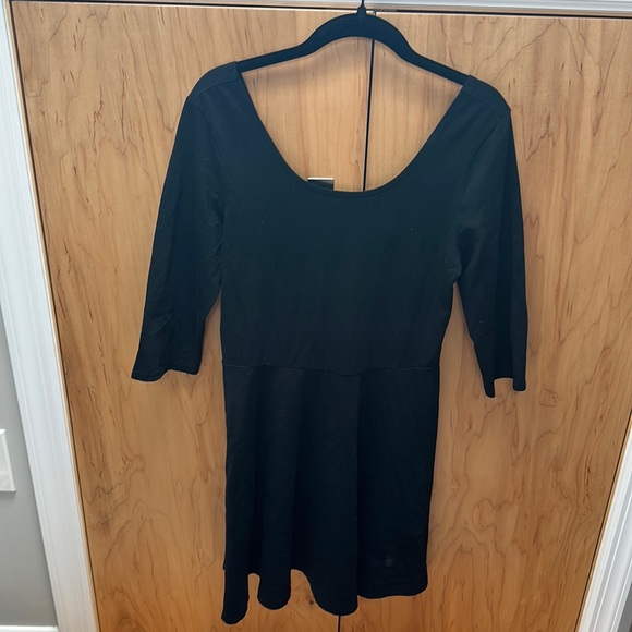 Express Dresses & Skirts - Black 3/4 Sleeve Dress